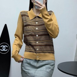 [홍콩명품,MIU MIU] 미우미우 25SS 로고 여성 카라 니트 가디건 (2컬러), BM22176, JL, 레플리카의류,미러급사이트