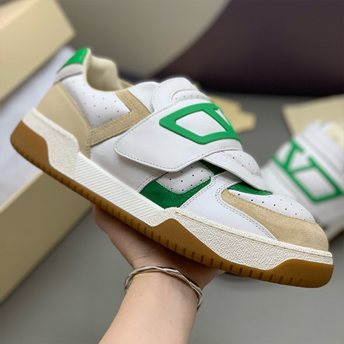 [홍콩명품.Valentino] 발렌티노 25SS 로고 남여 레더 가죽 스니커즈 운동화 (화이트-베이지-그린), SE5476, PMD, 명품스니커즈,운동화,구두,로퍼,하이탑,신발