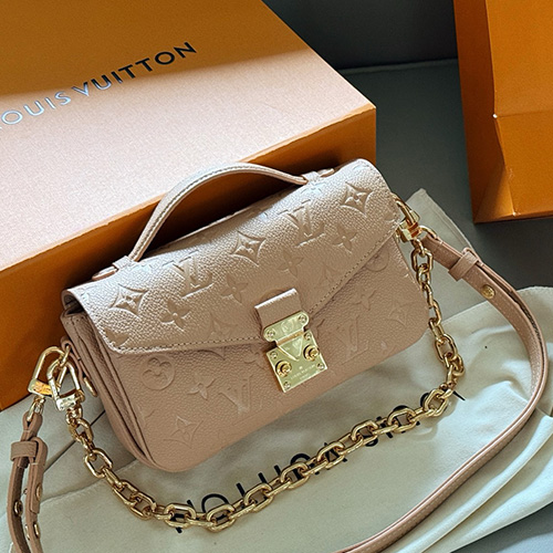 [홍콩명품.LOUIS VUITTON] 루이비통 25SS 로고 모노그램 메티스 이스트 웨스트 크림 M22942, BGM5170, 홍콩명품가방,명품쇼핑몰,크로스백,핸드백,구매대행