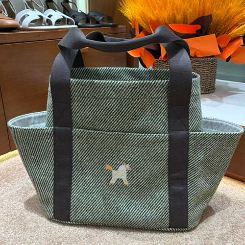 [홍콩명품.Hermes] 에르메스 25SS 로고 캔버스 핸드백 쇼핑백 (그린), BGM5196, 홍콩명품가방,명품쇼핑몰,크로스백,핸드백,구매대행