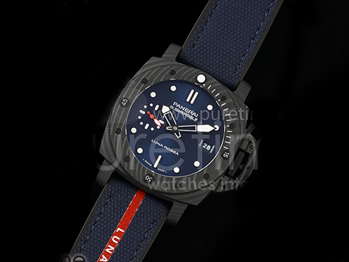 [홍콩명품시계.PANERAI] 파네라이 팸1563 Submersible Luna Rossa 42mm 블루 다이얼
