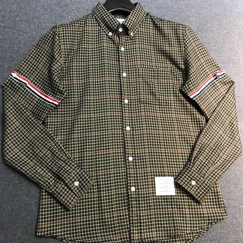 [홍콩명품.THOME BROWNE] 톰브라운 25SS 로고 체크패턴 울 남방 셔츠 (카키), BM22430, JQ, 레플리카의류,미러급사이트