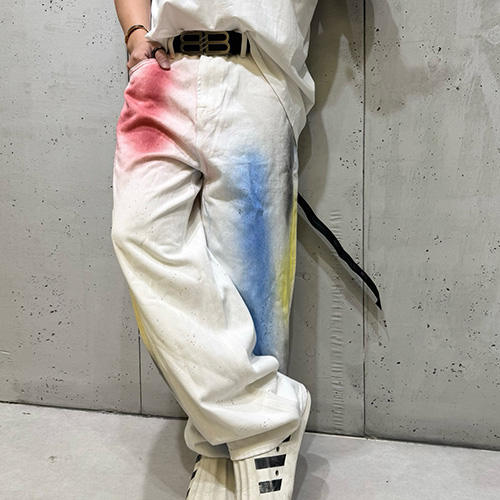 [홍콩명품.BALENCIAGA] 발렌시아가 25SS 로고 그래비티 오버핏 데님 팬츠 진 청바지 (화이트), BM22589, TOP, 레플리카의류,미러급사이트