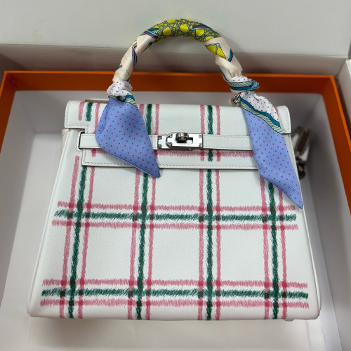 [홍콩명품.Hermes] 에르메스 25SS 로고 Kelly 25 Tartan Light  토트백 핸드백 (화이트-은장), BGM5233, 홍콩명품가방,명품쇼핑몰,크로스백,핸드백,구매대행