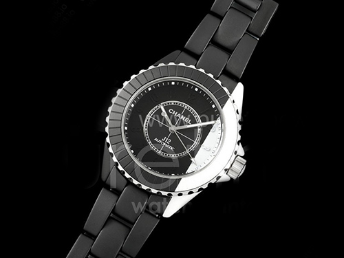 [홍콩명품.CHANEL] 샤넬 J13 38mm 블랙/화이트 세라믹 베젤 블랙 다이얼