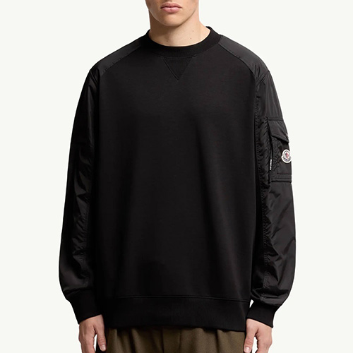 [홍콩명품.MONCLER] 몽클레어 25SS 로고 맨투맨 티셔츠 (블랙), BM22791, JL, 레플리카의류,미러급사이트