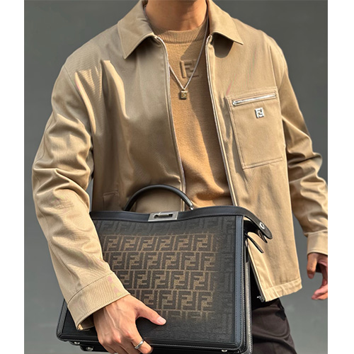 [홍콩명품,FENDI] 펜디 25SS 로고 카라 집업 자켓 (2컬러), BM22928, KB, 레플리카의류,미러급사이트