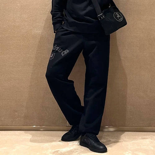 [홍콩명품.Burberry] 버버리 25SS 로고 자수 조거 팬츠 바지 (블랙), BM22988, KB, 레플리카의류,미러급사이트