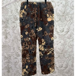 [홍콩명품.LOUIS VUITTON] 루이비통 25SS 로고 모노그램 플리스 팬츠 바지, BM23008, KK, 레플리카의류,미러급사이트