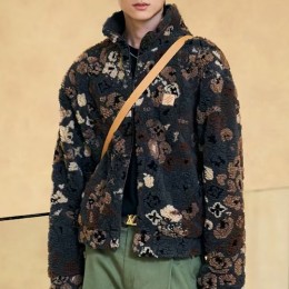 [홍콩명품.LOUIS VUITTON] 루이비통 25SS 로고 모노그램 리버서블 플리스 솜패딩 자켓 (그레이), BM23015, KK, 레플리카의류,미러급사이트