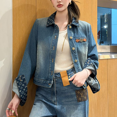 [홍콩명품.LOUIS VUITTON] 루이비통 25SS 로고 여성 모노그램 카라 데님 자켓, BM23086, MC, 레플리카의류,미러급사이트