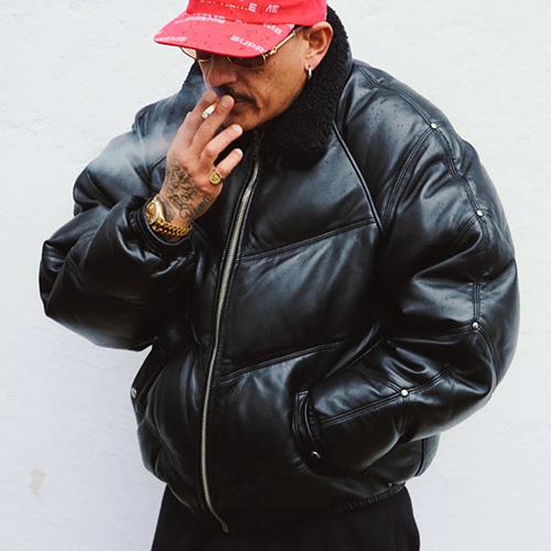 [홍콩명품.Supreme] 슈프림 25SS 로고 레더 가죽 다운 패딩 자켓 (블랙), BM23587, TOM, 레플리카의류,미러급사이트