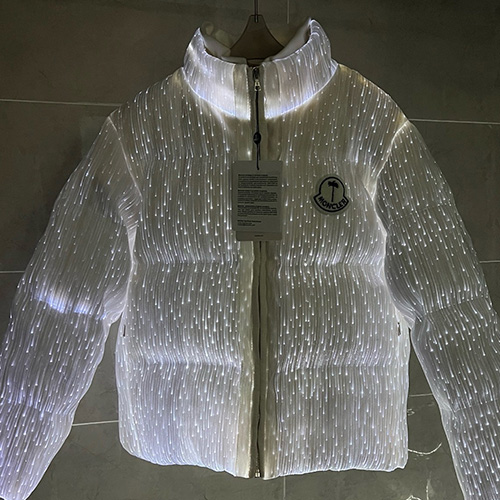 [홍콩명품.MONCLER] 몽클레어 25SS 로고 팜엔젤스 라이트 장식 다운 패딩 자켓 (화이트), BM23666, HH, 레플리카의류,미러급사이트
