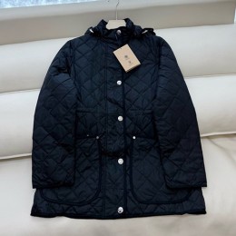 [홍콩명품.Burberry] 버버리 25SS 로고 여성 퀄팅 구스다운 패딩 후드 코트 자켓 (2컬러), BM23748, KSM, 레플리카의류,미러급사이트