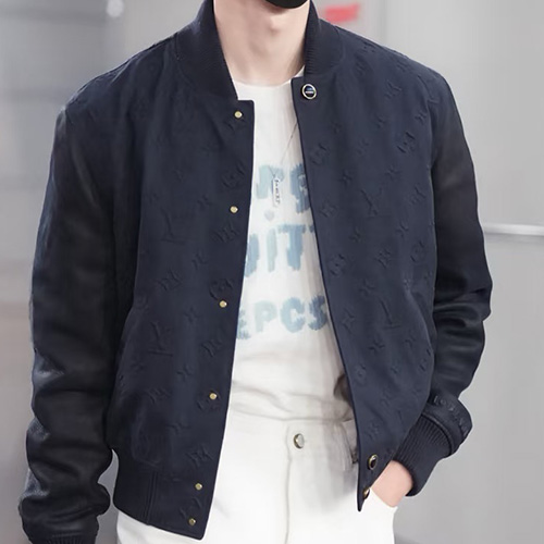 [홍콩명품.LOUIS VUITTON] 루이비통 25SS 로고 모노그램 레더 가죽 봄버 자켓 1AIJXS (네이비), BM24109, KB, 레플리카의류,미러급사이트