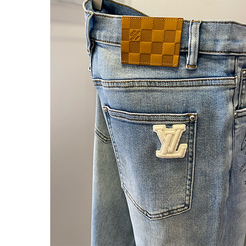 [홍콩명품.LOUIS VUITTON] 루이비통 26SS 로고 데님 팬츠 진 청바지, BM24581, 레플리카의류,미러급사이트