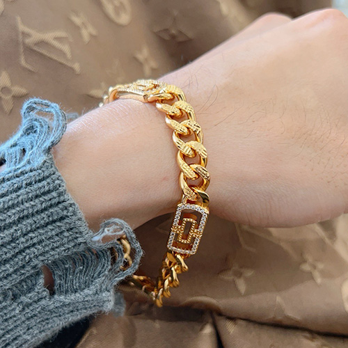 [홍콩명품.BVLGARI] 불가리 26SS 로고 DIVAS\'DREAM 팔찌, ET3369, NNT, 명품레플리카 모자 캡 남자여자