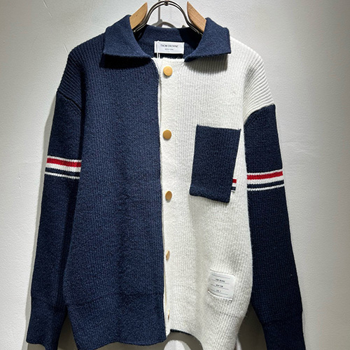 [홍콩명품.THOME BROWNE] 톰브라운 26SS 로고 3선 캐시미어 카라 니트 가디건 자켓 (2컬러), BM24702, 레플리카의류,미러급사이트