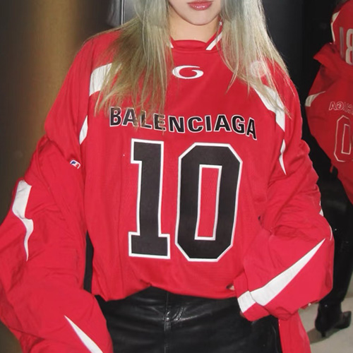 [가격문의][홍콩명품.BALENCIAGA] 발렌시아가 26SS 로고 NBA 콜라보 반팔 티셔츠 (레드), BM24920, KK, 레플리카의류,미러급사이트