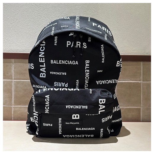 [홍콩명품.BALENCIAGA] 발렌시아가 26SS 로고 패턴 Explorer 백팩 (블랙), BGM5686, BUBU, 홍콩명품가방,명품쇼핑몰,크로스백,핸드백,구매대행